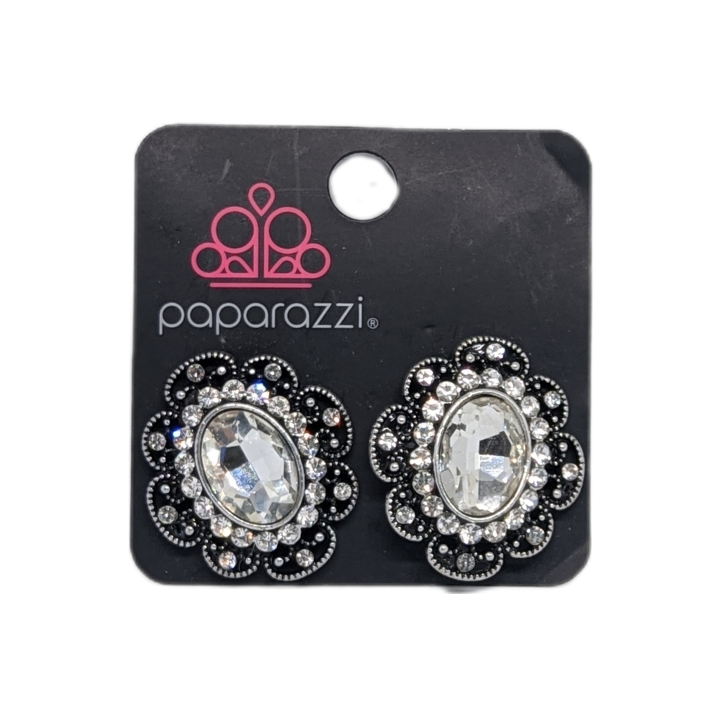 Paparazzi Silver Tone Clip-on Earrings w/ Rhinestone
